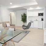 Ines Luna Hotel apartamentowy 4*