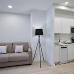 Ξενοδοχείο με διαμερίσματα Ines Luna 4*