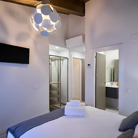 Apartmanhotel Ines Luna 4*