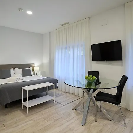 Ines Luna Aparthotel Salamanca