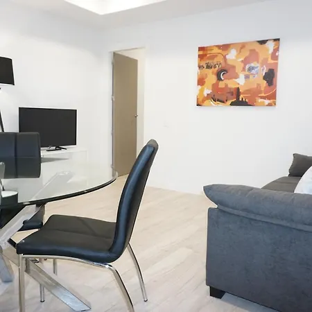 Aparthotel Ines Luna