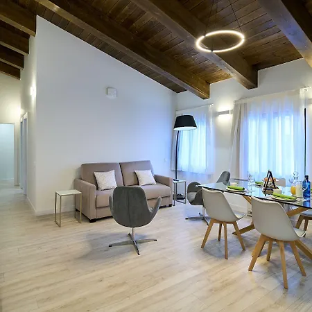 Ines Luna Apartmanhotel 4*