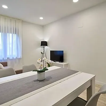 Aparthotel Ines Luna