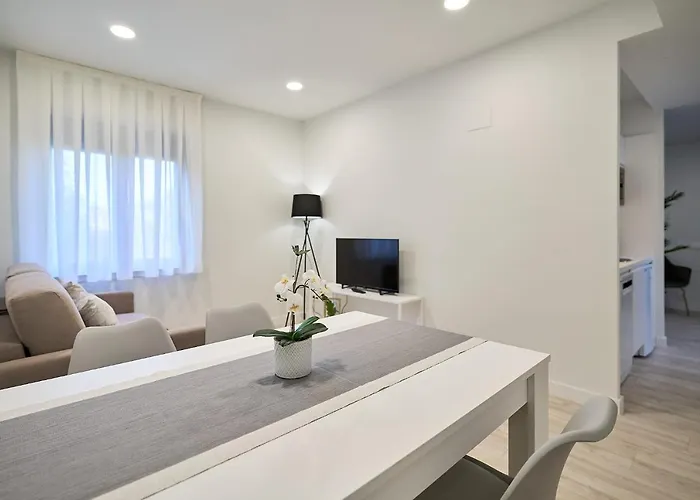 Aparthotel Ines Luna