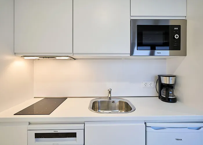 Ines Luna Aparthotel